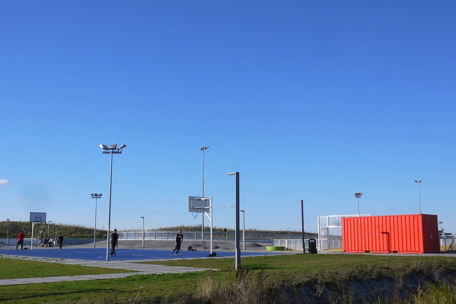 Plug N Play Basketball bane