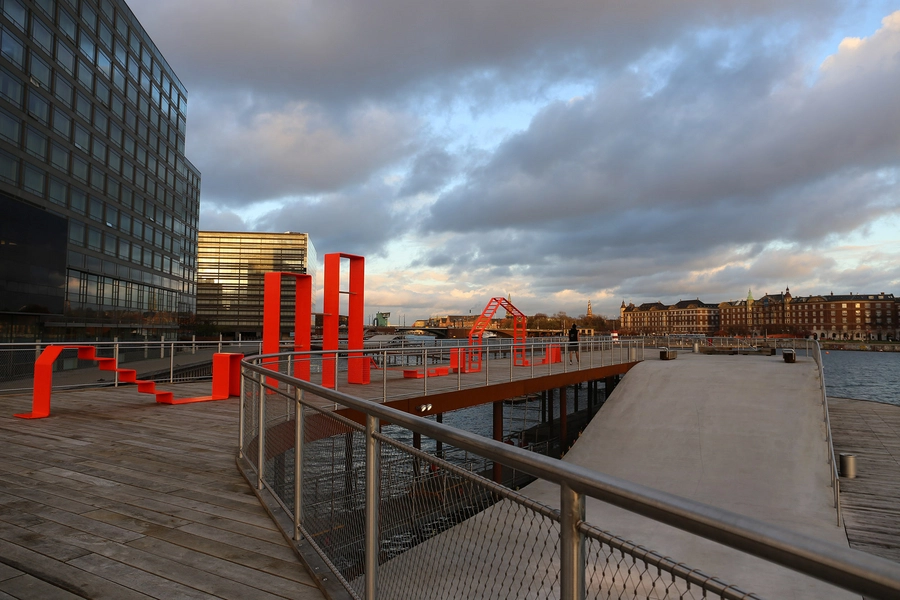 Kalvebod Bølge Træningsredskaber i metal