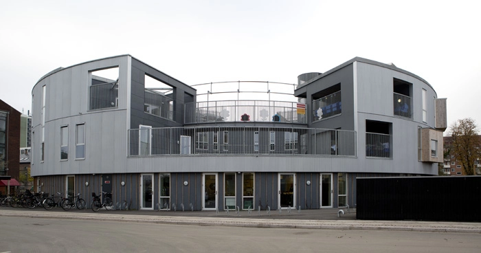 Eventyrøen Facade mod øst