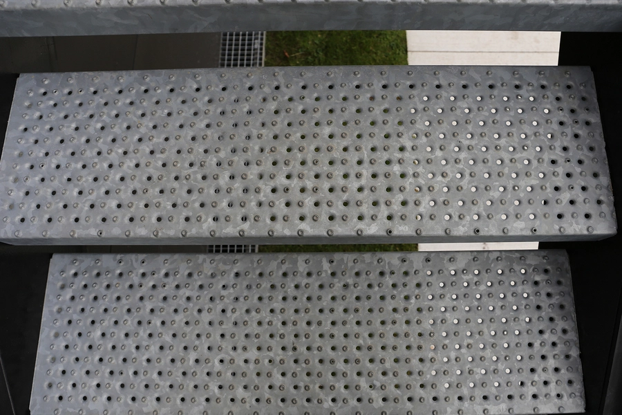 AlmenBolig Grøndalsvænge Allé Materialitet offentlig trappe