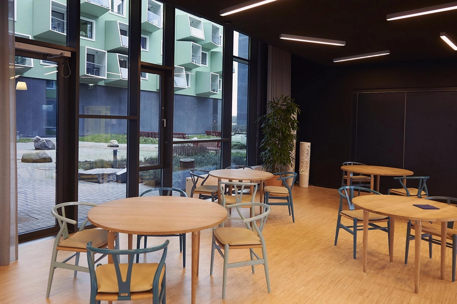 Ørestad Plejecenter Café i stueetagen