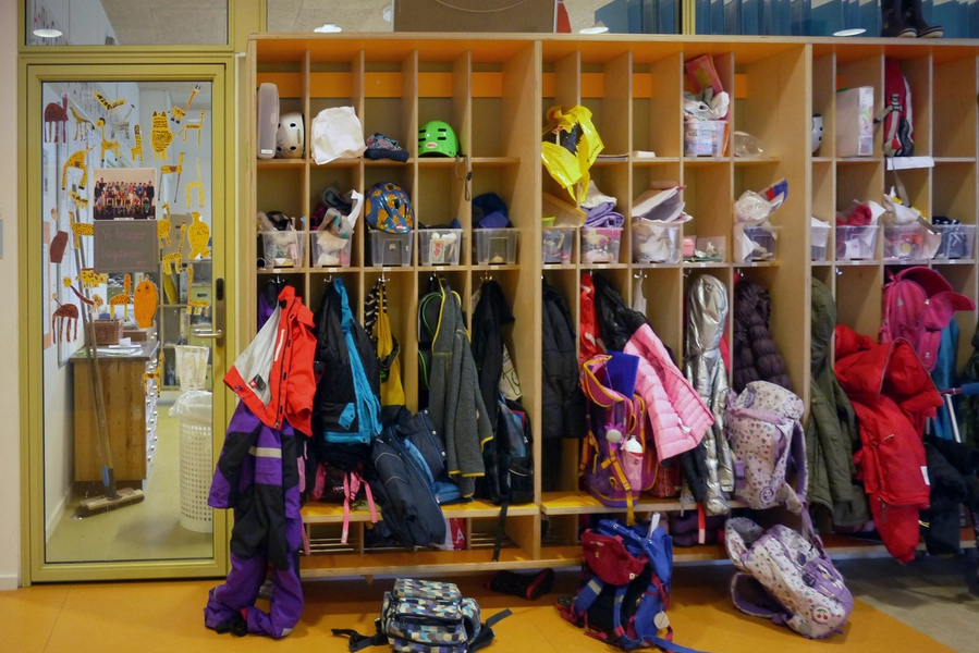 Bagsværd Skole Førskole garderobe og klasserum