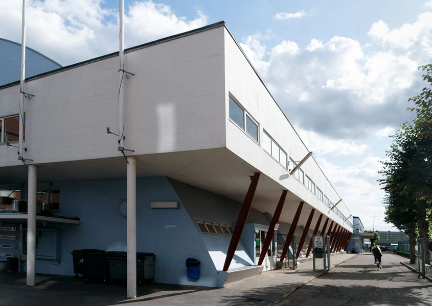 KB Hallen Konstruktion, udkragning