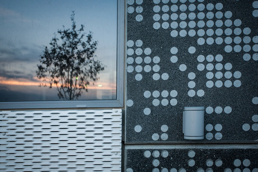 Grundfos Kollegiet Facadedetalje