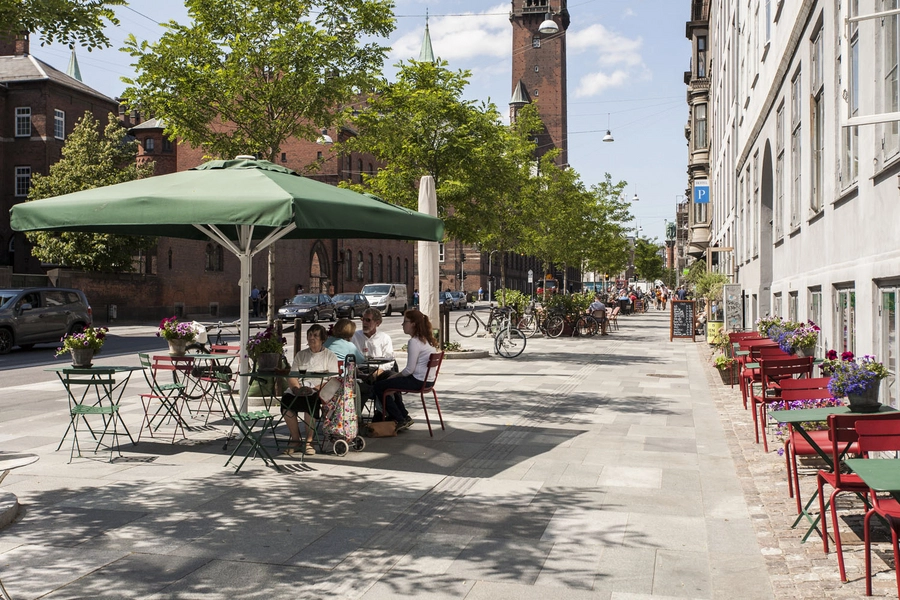 Vester Voldgade Udendørs servering ved Stormgade