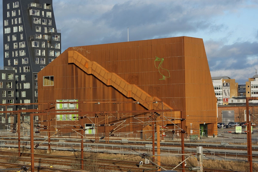 Pelican Self Storage Kastellet Udsigt fra Langeliniebro