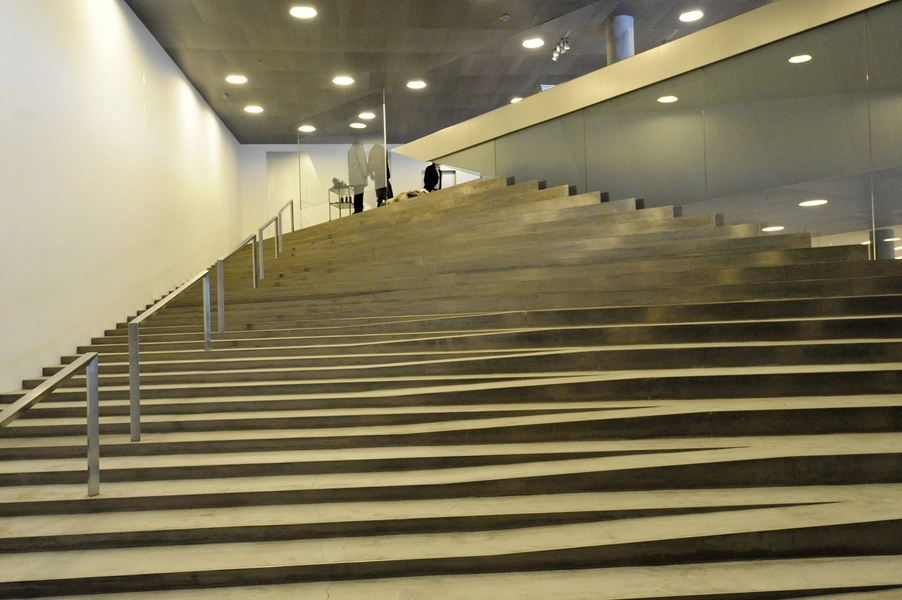 M/S Museet for Søfart Asymmetrisk trappe som fører mod udgangen.