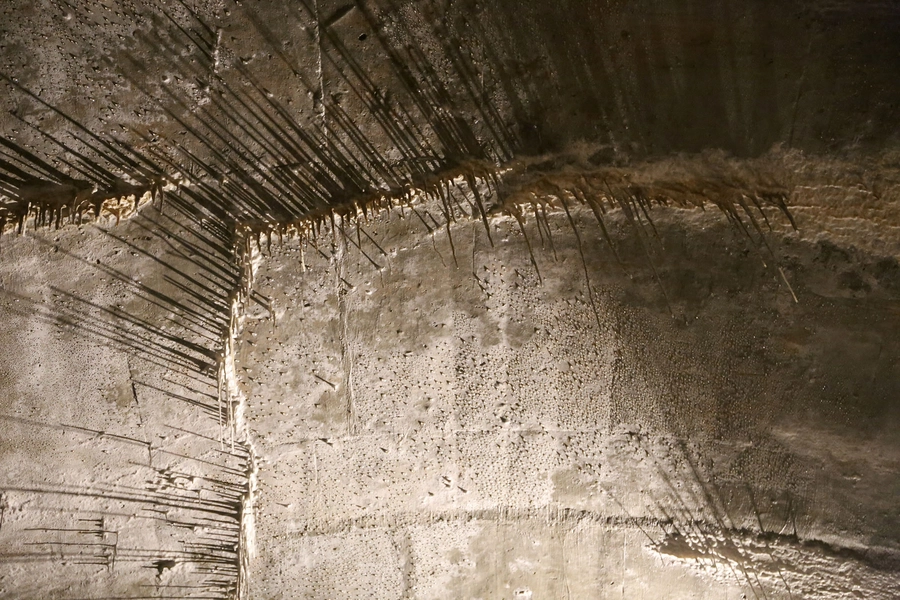 Cisternerne Detalje, drypsten