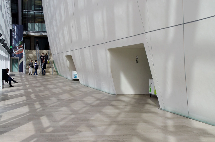 Darwin Centre Facadens skyggespil