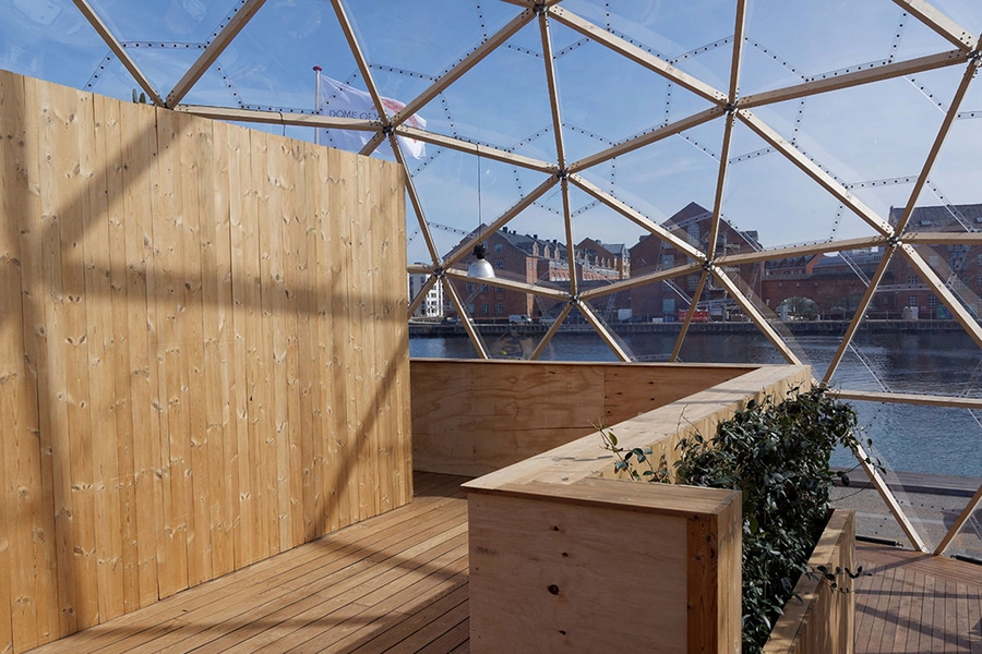 Dome Terasse, udsigt over havnen