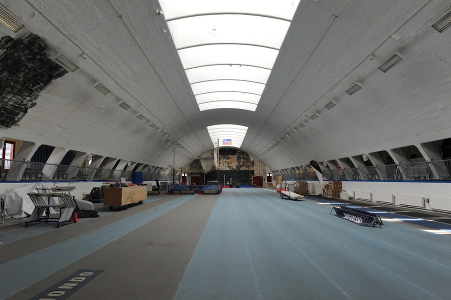 B.93 Tennishal - Sparta hallen Hallens indre set mod syd.