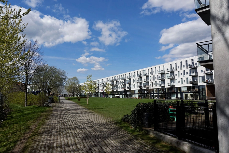 Emaljehaven Offentlig sti gennem byparken