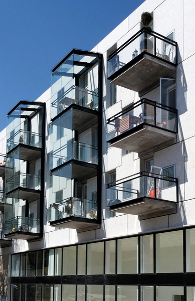 Emaljehaven Balkoner