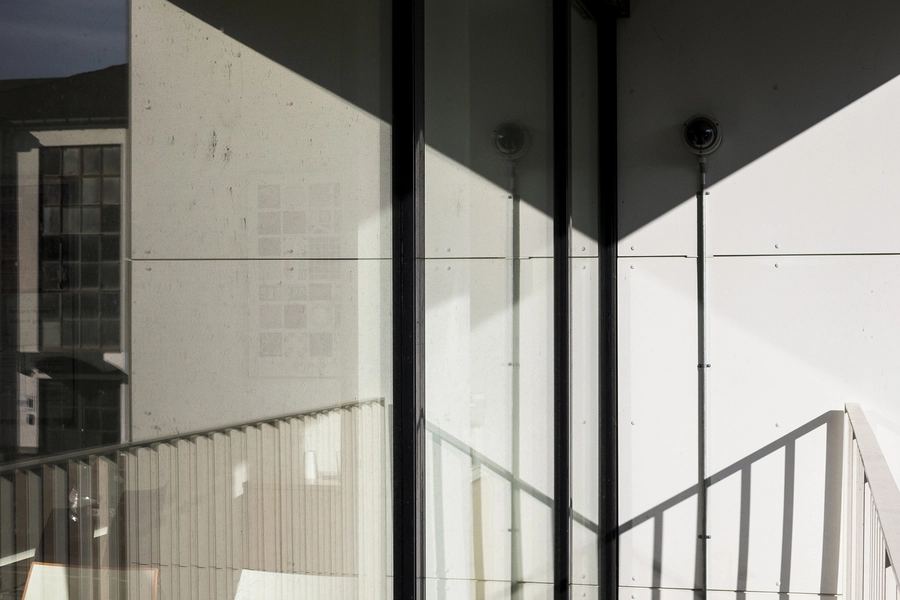 Aktivitetshus Den Grønne Trekant Detaljer ved vinduer på 1. sal