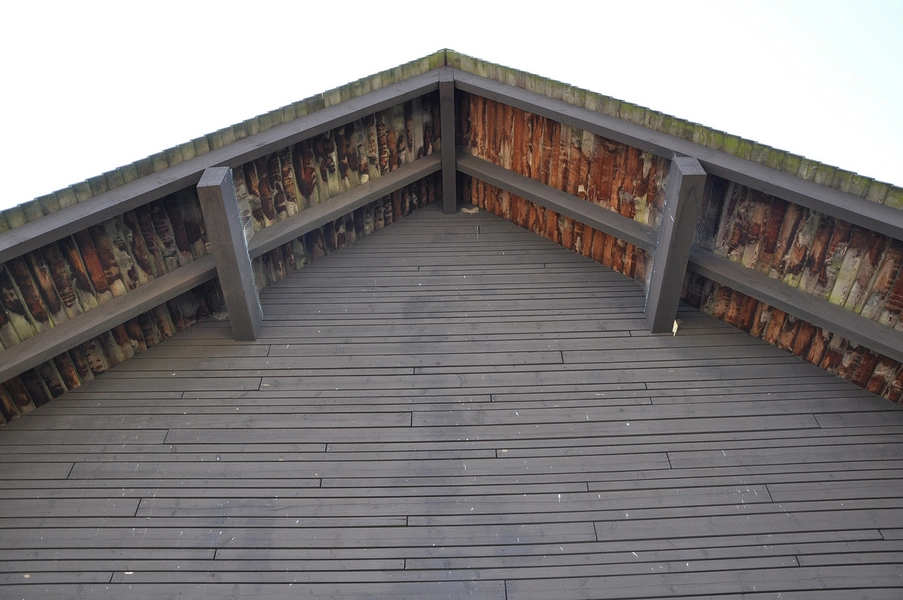 Nørre Vosborg Tagudhæng, ubehandlet træ