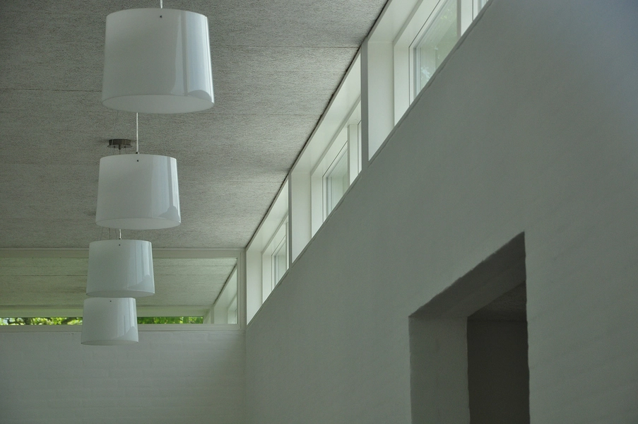 Kirkecenter Hinnerup Vinduesbånd i gangareal