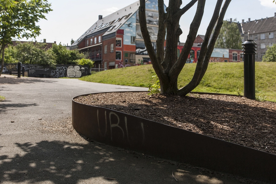 BaNanna Park Trækumme i cortenstål