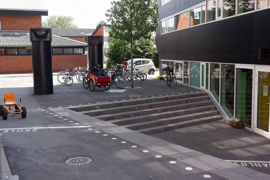 Vanløse skole Indgangsparti