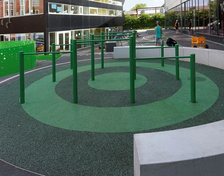 Vanløse skole Detalje, ny legeplads