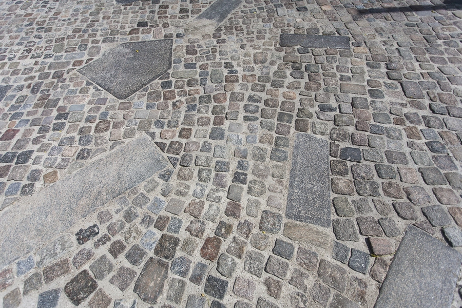 Mimersparken Belægning ved grillpladsen