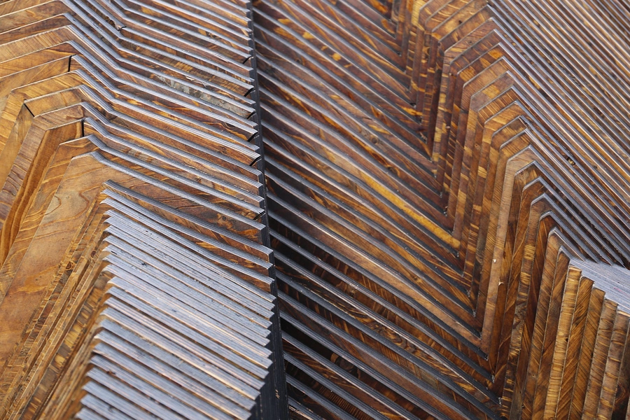 Svartbag byrum Detalje, materialitet, krydsfinér