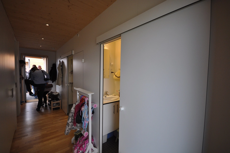 Lærkehaven Skydedøre til toilet og bad sparer plads i gangen