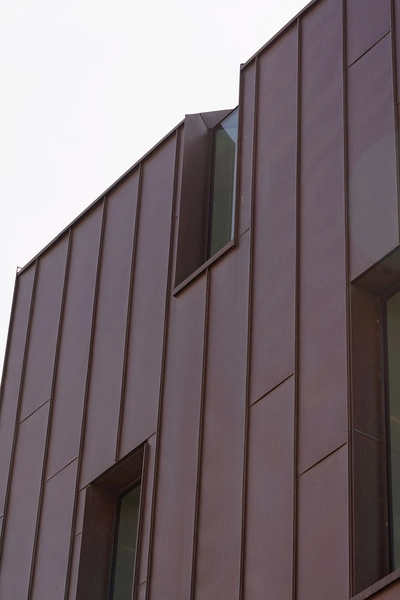 Kontorhus Halfdansgade 8 Detalje, tombak