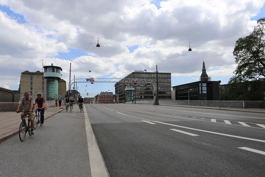 Knippelsbro Blik oppe fra broen mod Christianshavn