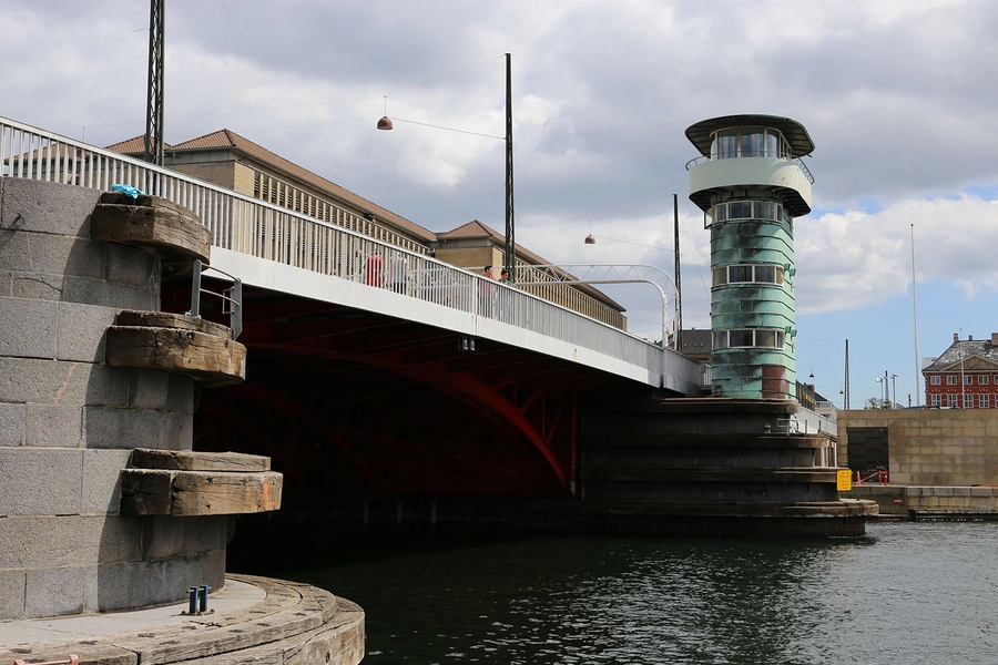 Knippelsbro Brofæste i sten, blik mod Chistianshavn