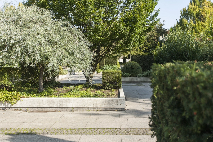 Amaliehaven Kig gennem haven