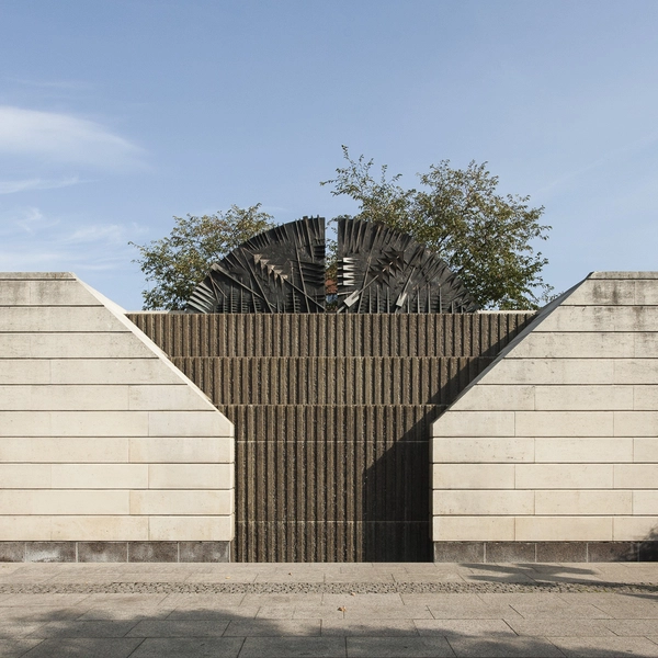 Amaliehaven Vandfald i havens nordlige ende