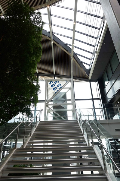 Crowne Plaza Copenhagen Towers Interiør med trappe i North Tower