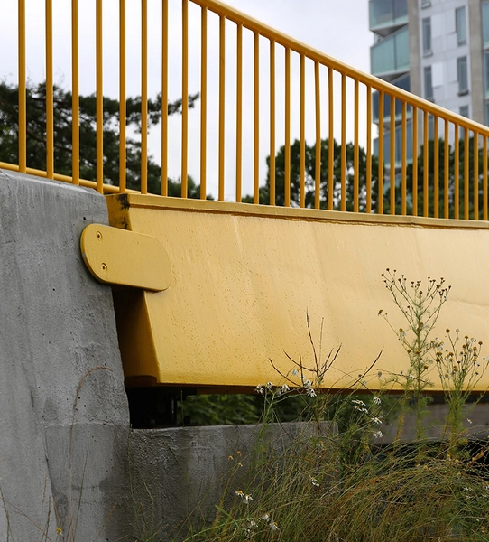 Gangbro Jægersborg Detalje, brofæste