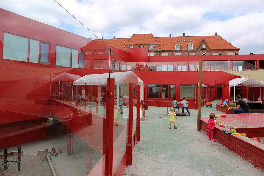 Det Røde Hjørne Tagterrasser, legeplads