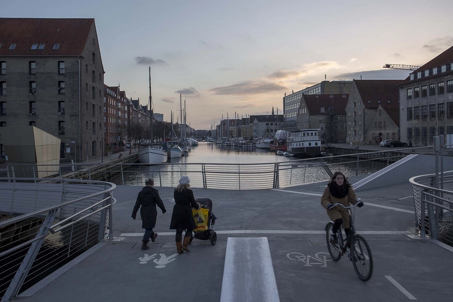 Trangravsbroen og Proviantbroen Aftenstemning