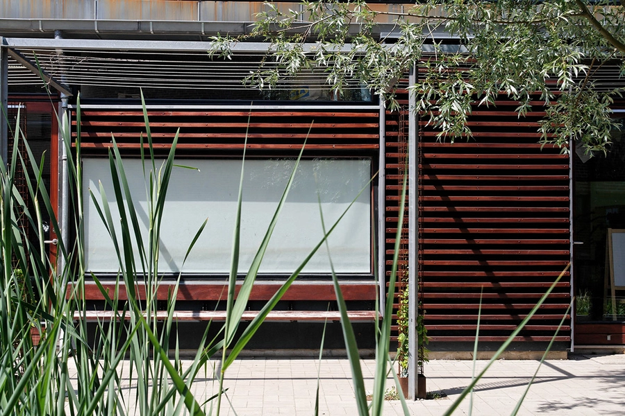 Utterslev Skole Detalje, træbeklædning