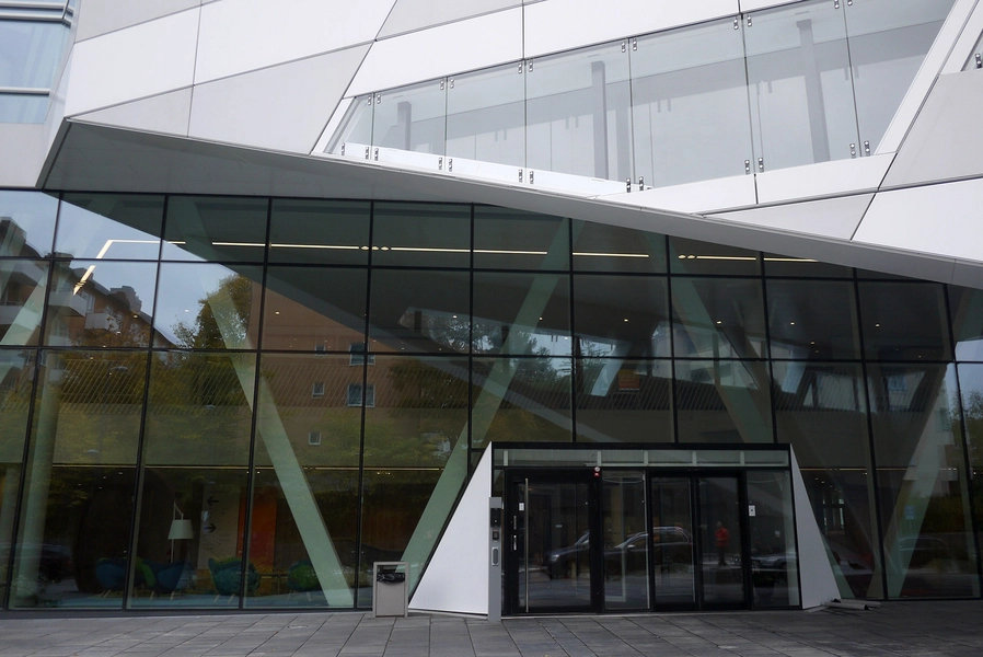 Swedbank hovedkontor Indgangsparti