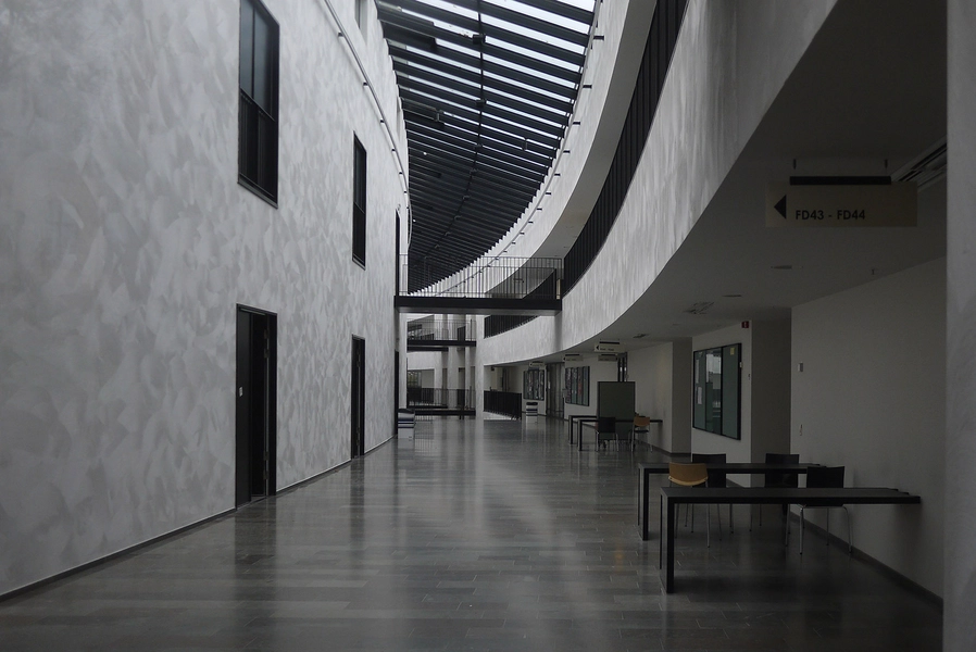 AlbaNova Forbindelsesgang set fra øst