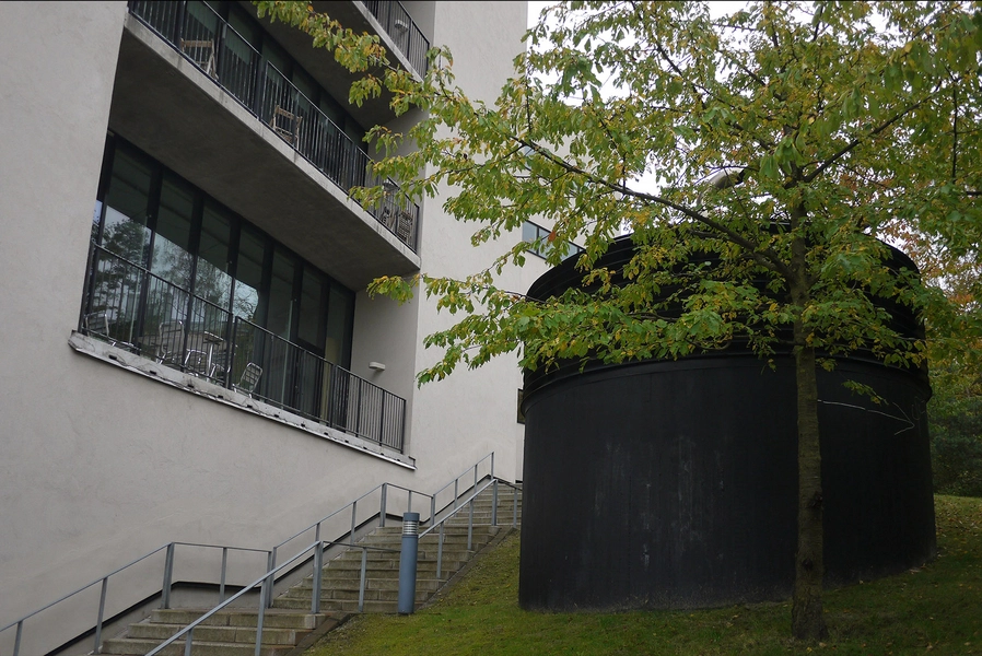 AlbaNova Udluftningskanal ved gavl