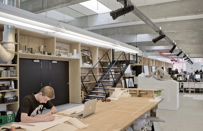 Vandkunstens Tegnestue Indenfor hos tegnestuen Vandkunsten