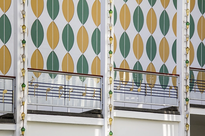 Tivolis Koncertsal Mogens Zielers facadeudsmykning