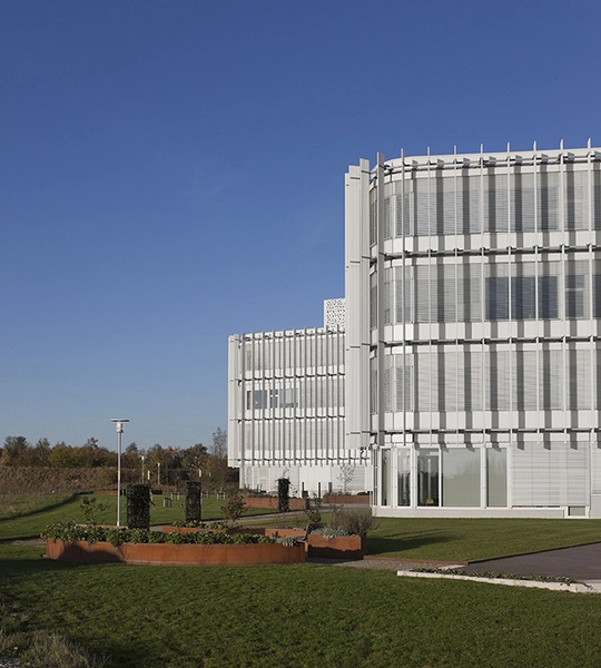 Handicaporganisationernes Hus Haveanlæg mod vest