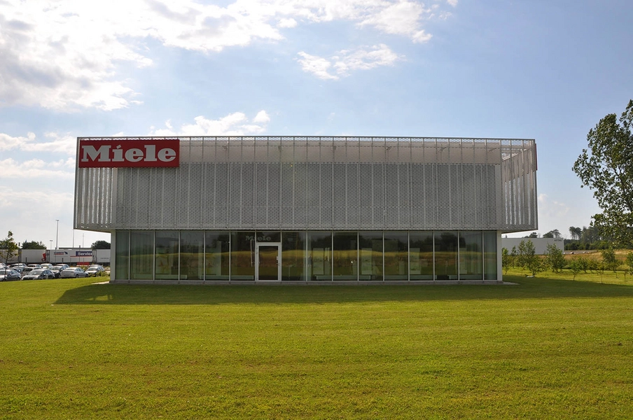 Miele Showroom Bygningen set fra vest