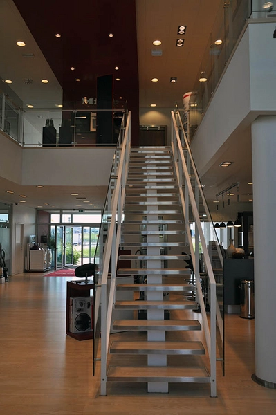 Miele Showroom Bygningens centrale trappe