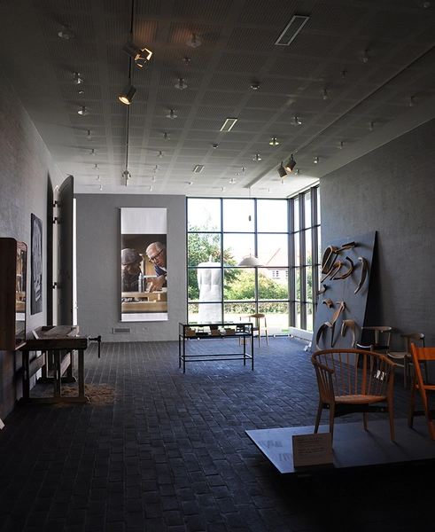 Kunstmuseet i Tønder - Tønder Vandtårn Store vinduespartier ud mod vejen