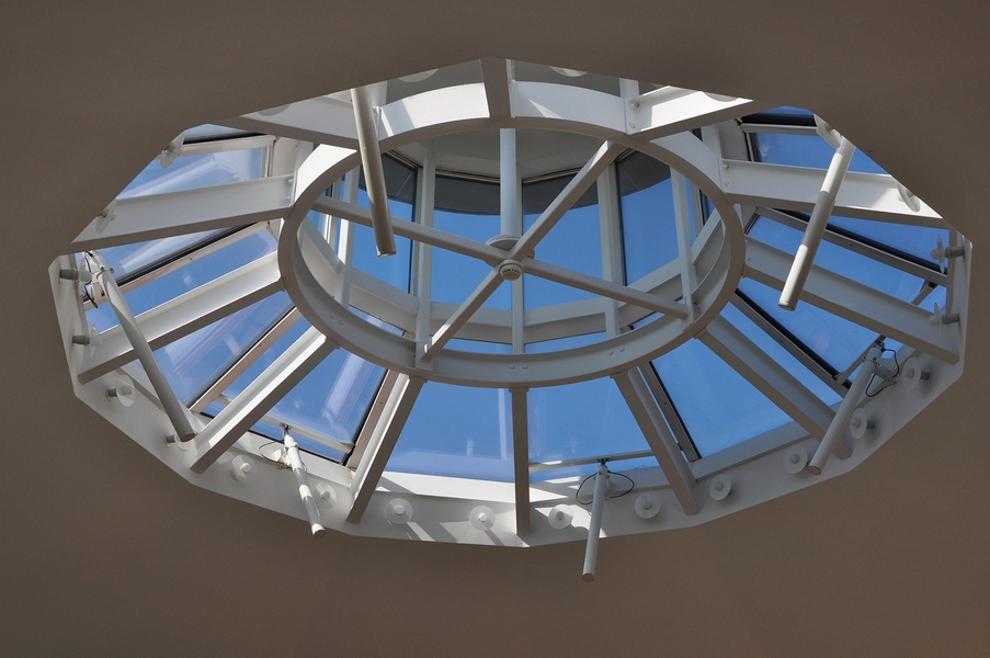 Kunstmuseet i Tønder - Tønder Vandtårn Den entrale ovenlyskuppel skaber en behagelig belysning på panoramadækket