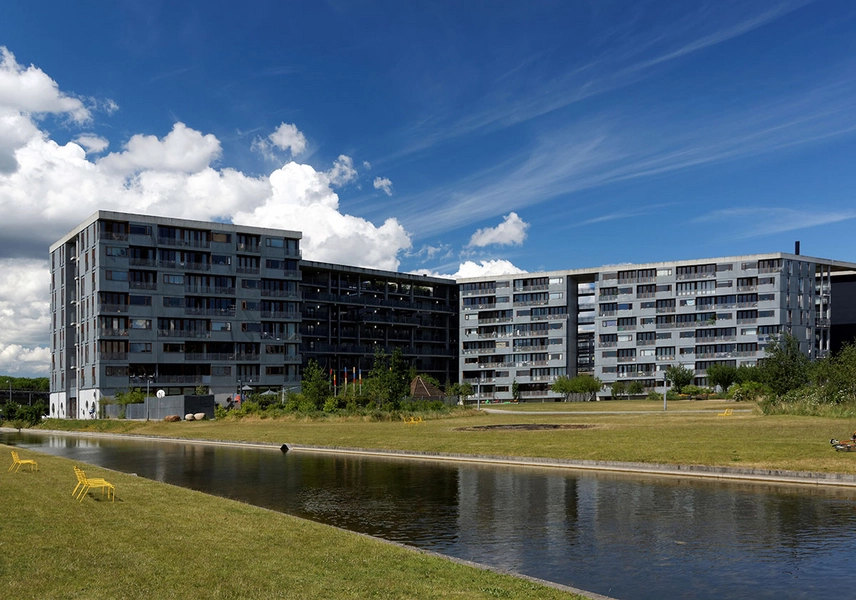 Fælledhaven Husets fælleshave set fra syd-øst