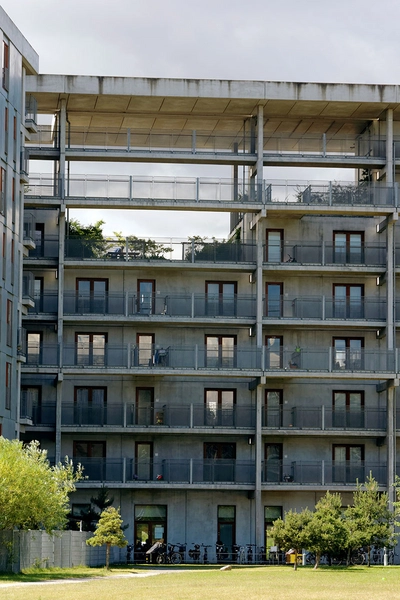 Fælledhaven Facadeudsnit, forbindelsesgangeDSC03045_DxO