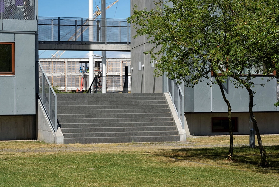 Fælledhaven Indgang til boligslangens fælleshave