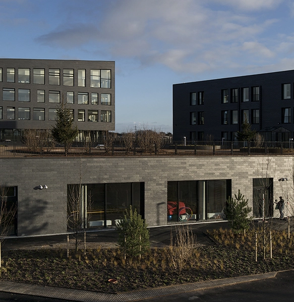 Egedal Rådhus og Sundhedscenter Set fra Egedal S-tog station